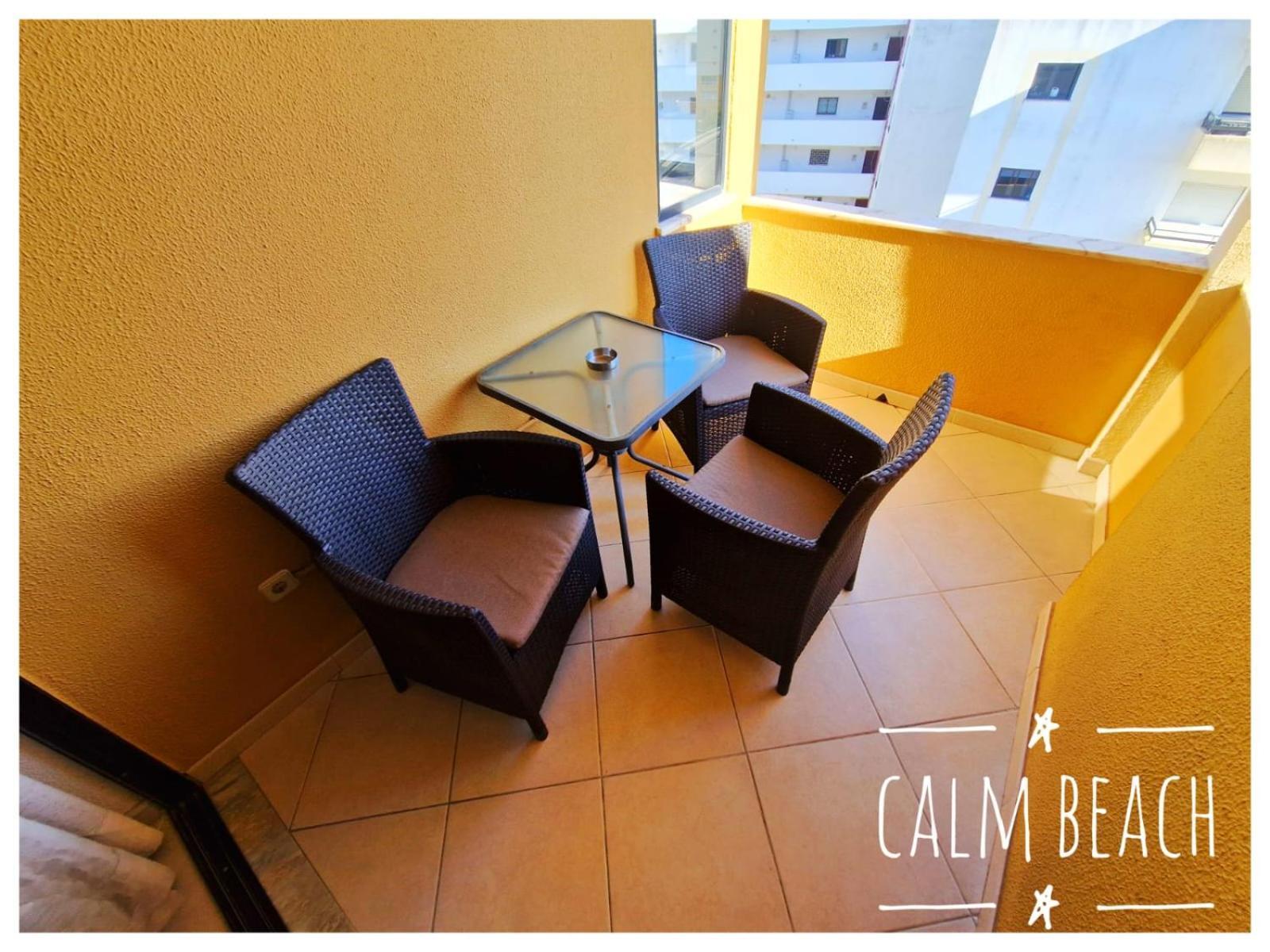 calm beach apartement Portimao Bagian luar foto